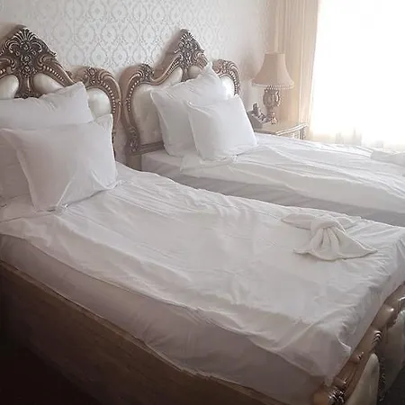 Szálloda Elit Palace And 4*