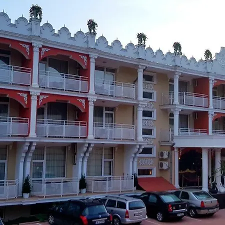 Elit Palace And Szálloda Balcsik