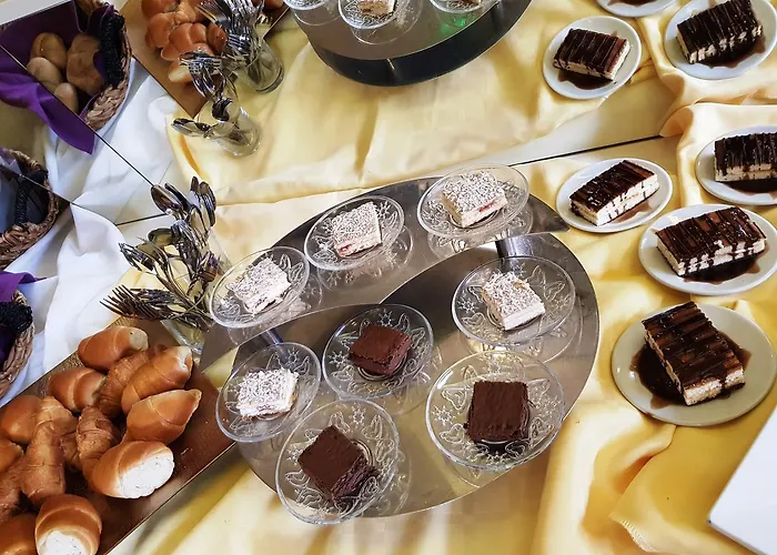 Elit Palace And Hotel 4*