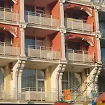 Elit Palace And Hotel