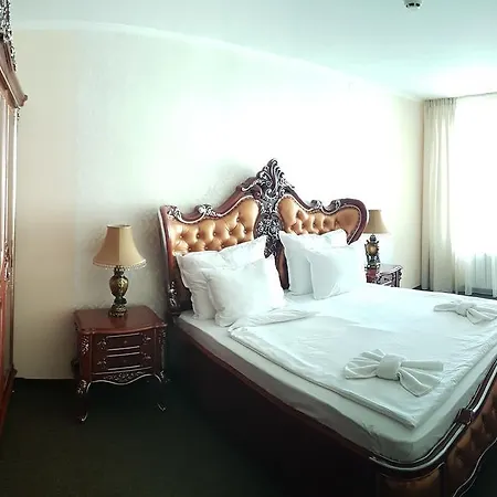 Elit Palace And