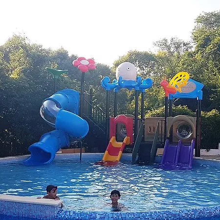 Elit Palace And 4* בלצ'יק